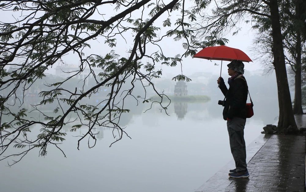 Thời tiết ngày 5/2: Bắc Bộ trời rét, Nam Bộ nắng mạnh