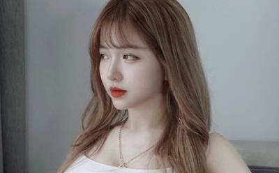 Áp dụng công thức "kéo fame" của Sơn Tùng M-TP, hot girl một thời bất ngờ “viral” trở lại