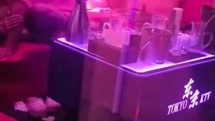Clip Tokyo KTV gây chú ý, thực hư ra sao?