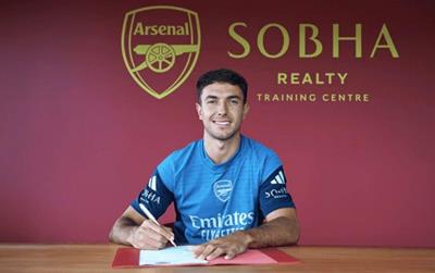 Arsenal công bố tân binh 68 triệu USD