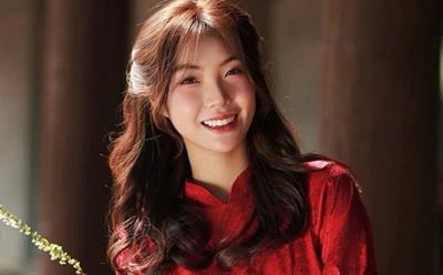 Thấy gì sau vụ cô gái rơi ốc tai điện tử hơn 300 triệu đồng?