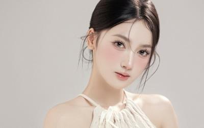 Nhan sắc ngọt ngào của tân Á khôi Thanh lịch Hà Nội 2025