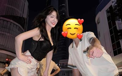 Hữu duyên "check-in" với idol Trần Hà Linh, nam thanh niên bỗng thành sao mạng, hút tương tác hơn 100 lần