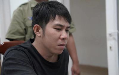 Bắt gã đàn ông "nhập nha" dùng dao uy hiếp rồi cướp dây chuyền vàng của người phụ nữ