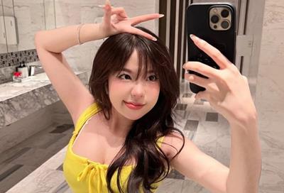 Hot TikToker gây bão với màn "outfit check" cực ngọt ngào