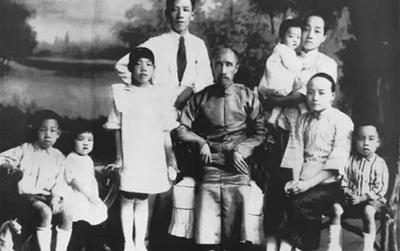 Gia tộc siêu giàu suốt 17 đời ở Trung Quốc