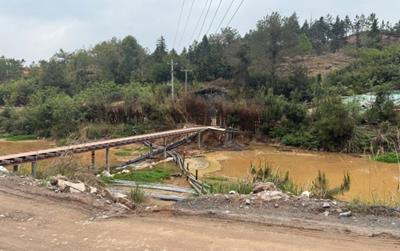 Trung Quốc tạm dừng xuất khẩu đất hiếm