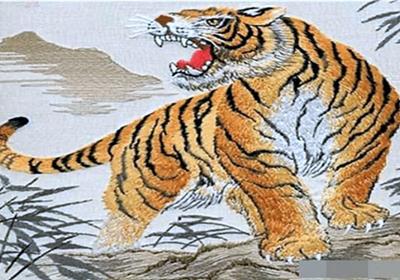 Sau tuổi 40, ba con giáp thoát khỏi vận đen, tương tươi sáng ngời ngời