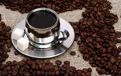 Giá cà phê hôm nay 7/4/2024: Giá cà phê chạm đỉnh 103.000 đồng/kg, giá tiêu duy trì giao dịch ở mức cao 94.000 đồng/kg