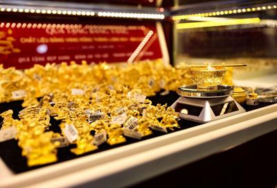 Giá vàng hôm nay 29/10/2025: Vàng SJC đảo chiều bật tăng mạnh