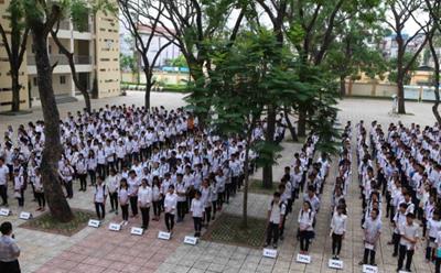 Giảm áp lực cạnh tranh vào lớp 10 công lập