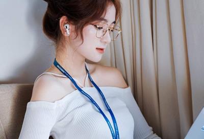 Lộ clip Linh Mít gây xôn xao