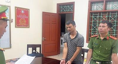 Nghệ An: Tạm giữ hình sự kẻ hành hung, bắt nhân viên xe buýt quỳ xin lỗi