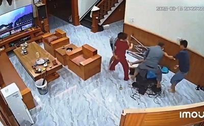 Cận cảnh người đàn ông ở Ninh Bình bị đánh gục ngay tại nhà