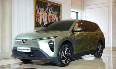 Limo Green lần đầu lộ diện: MPV điện VinFast có gì đặc biệt khiến giới chạy dịch vụ không thể bỏ qua?