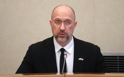 Thủ tướng Ukraine đệ đơn từ chức