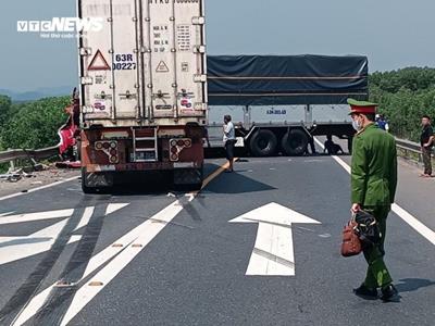 Tai nạn th.ảm khốc liên hoàn trên cao tốc, khiến 3 người không qua khỏi