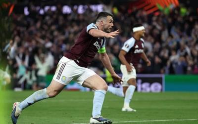 Xác định 2 đội bóng vào chung kết Europa League 2025/26