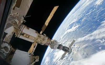 Nga ra mắt dây chuyền lắp ráp vệ tinh đầu tiên