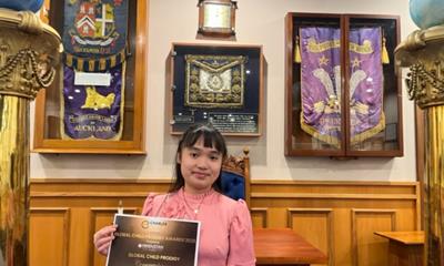 Thần đồng Việt tốt nghiệp đại học ở tuổi 14, học cùng lúc 2 chương trình thạc sĩ