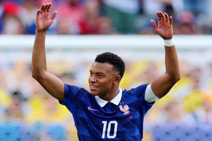 Mbappe vượt Messi, Ronaldo với kỷ lục chưa từng có ở World Cup