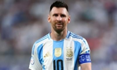 Messi Rơi Nước Mắt Trước 'Những Trận Đấu Cuối' Cùng Argentina