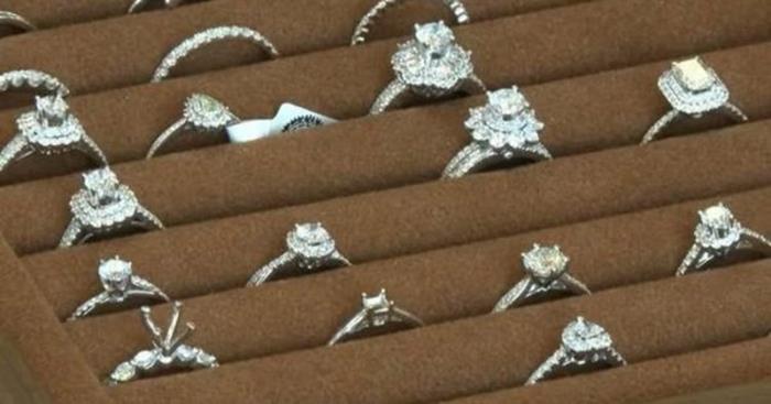 Vụ 28.000 viên kim cương nhập lậu: P-Lab lên tiếng sau khi nguyên giám đốc bị điều tra